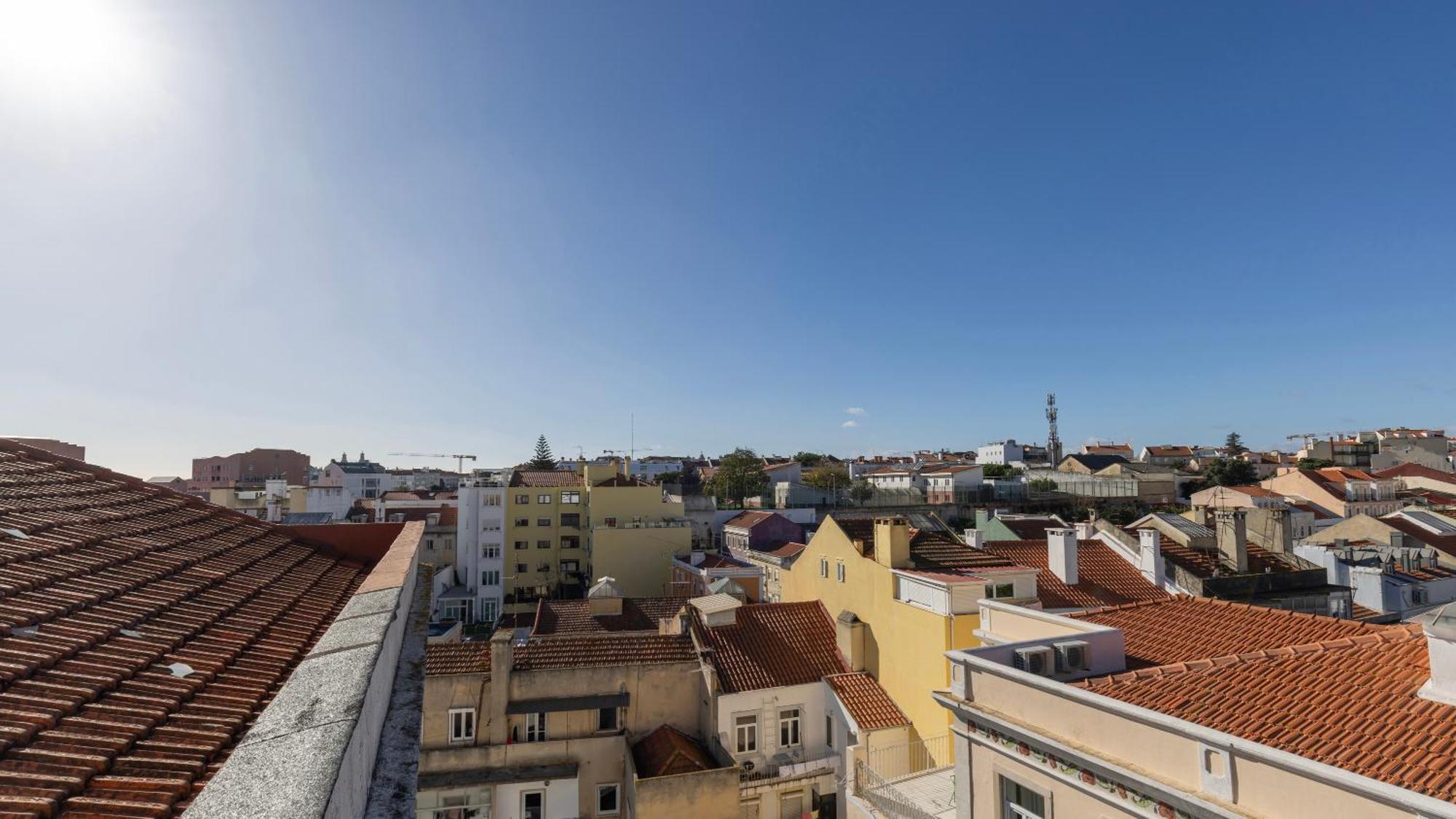 Classic Topfloor Apartment By Lovelystay Lisboa Exterior foto