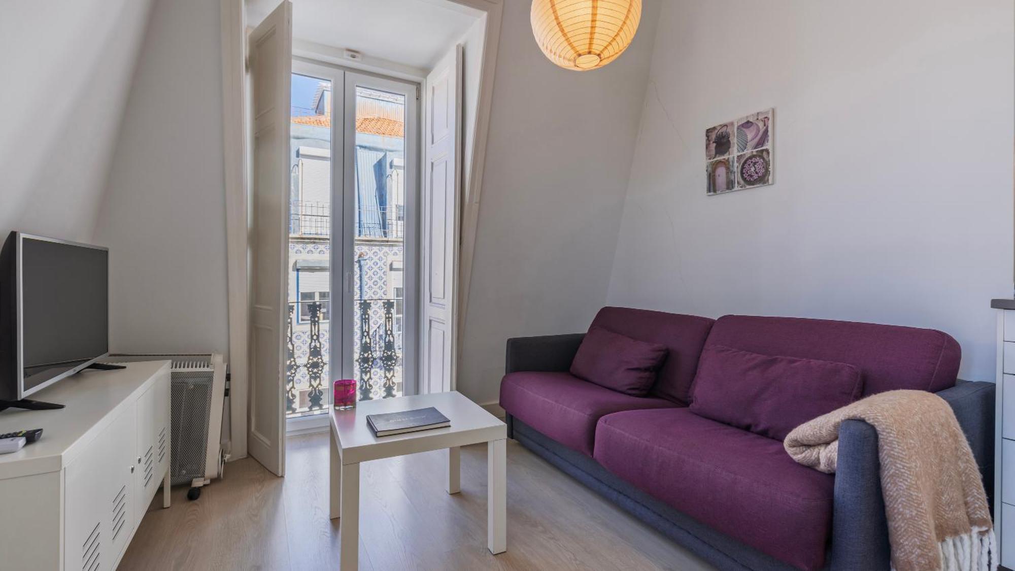 Classic Topfloor Apartment By Lovelystay Lisboa Exterior foto